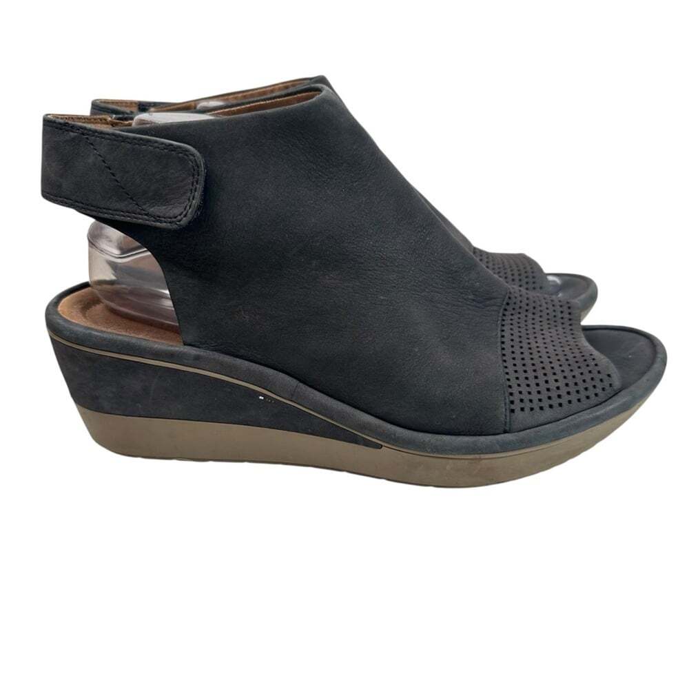 Clarks Unstructured Wynnmere Abie Grey Wedge Sandals Size 10 Cushioned Shoes